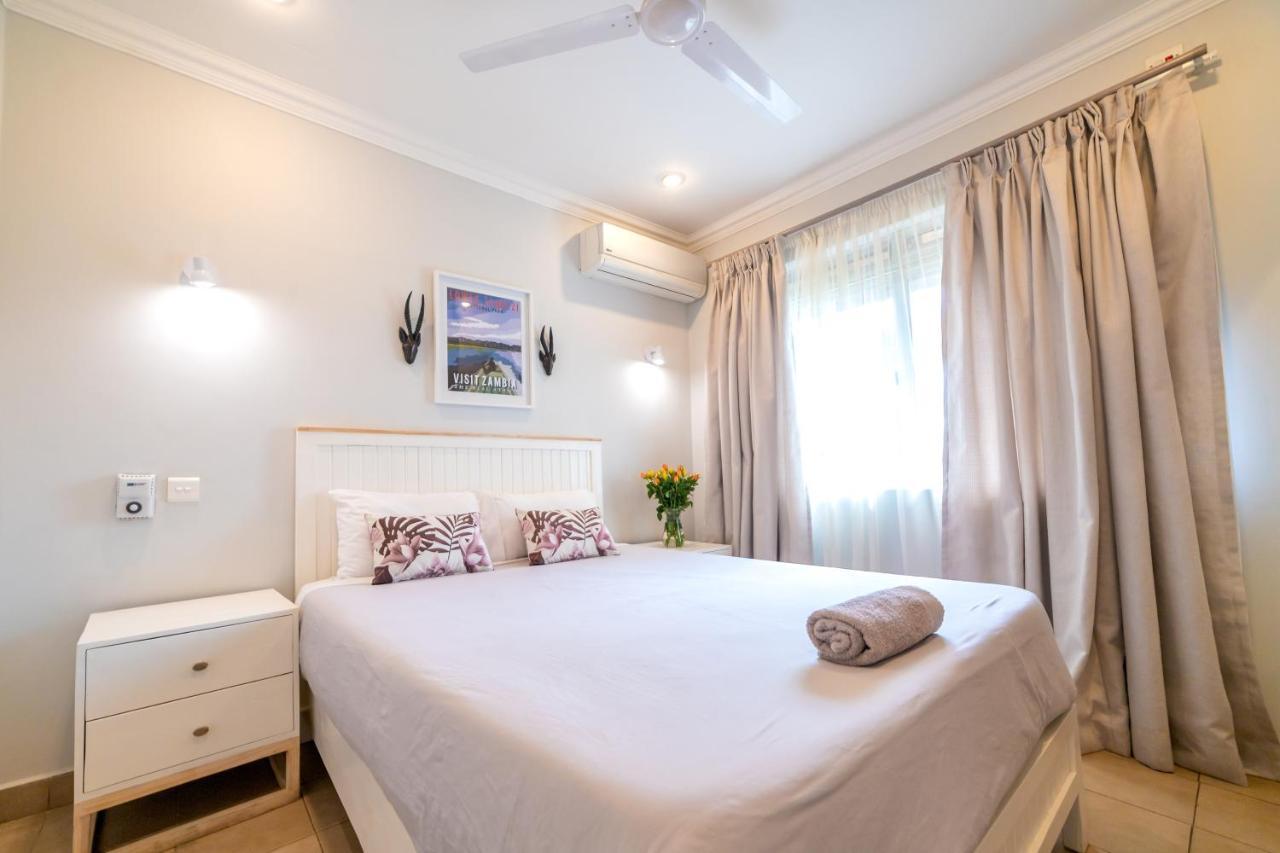 Shakespeare Court Serviced Apartments Лусака Екстер'єр фото