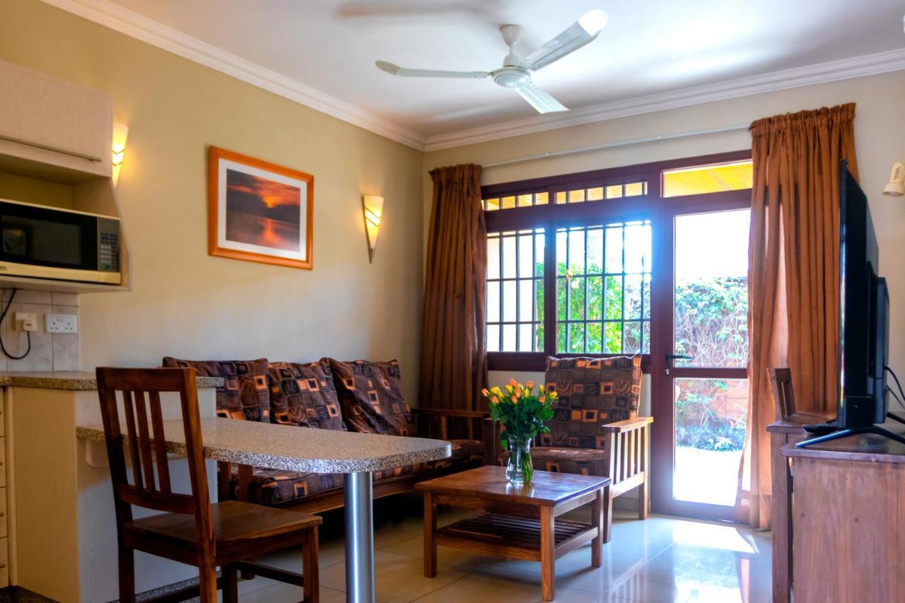 Shakespeare Court Serviced Apartments Лусака Екстер'єр фото