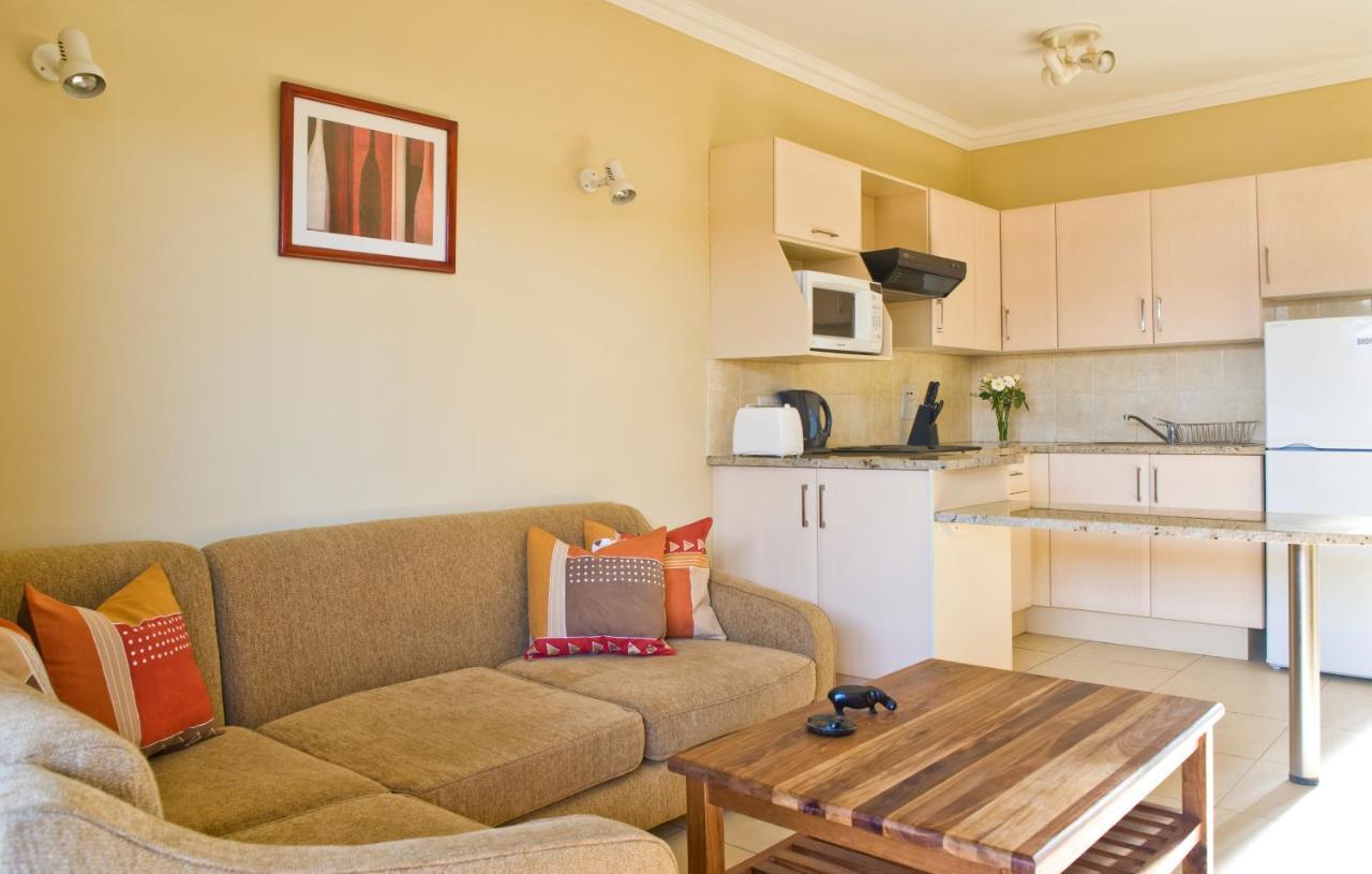 Shakespeare Court Serviced Apartments Лусака Екстер'єр фото