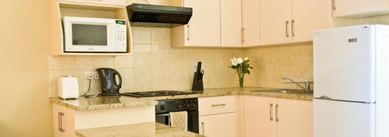 Shakespeare Court Serviced Apartments Лусака Екстер'єр фото