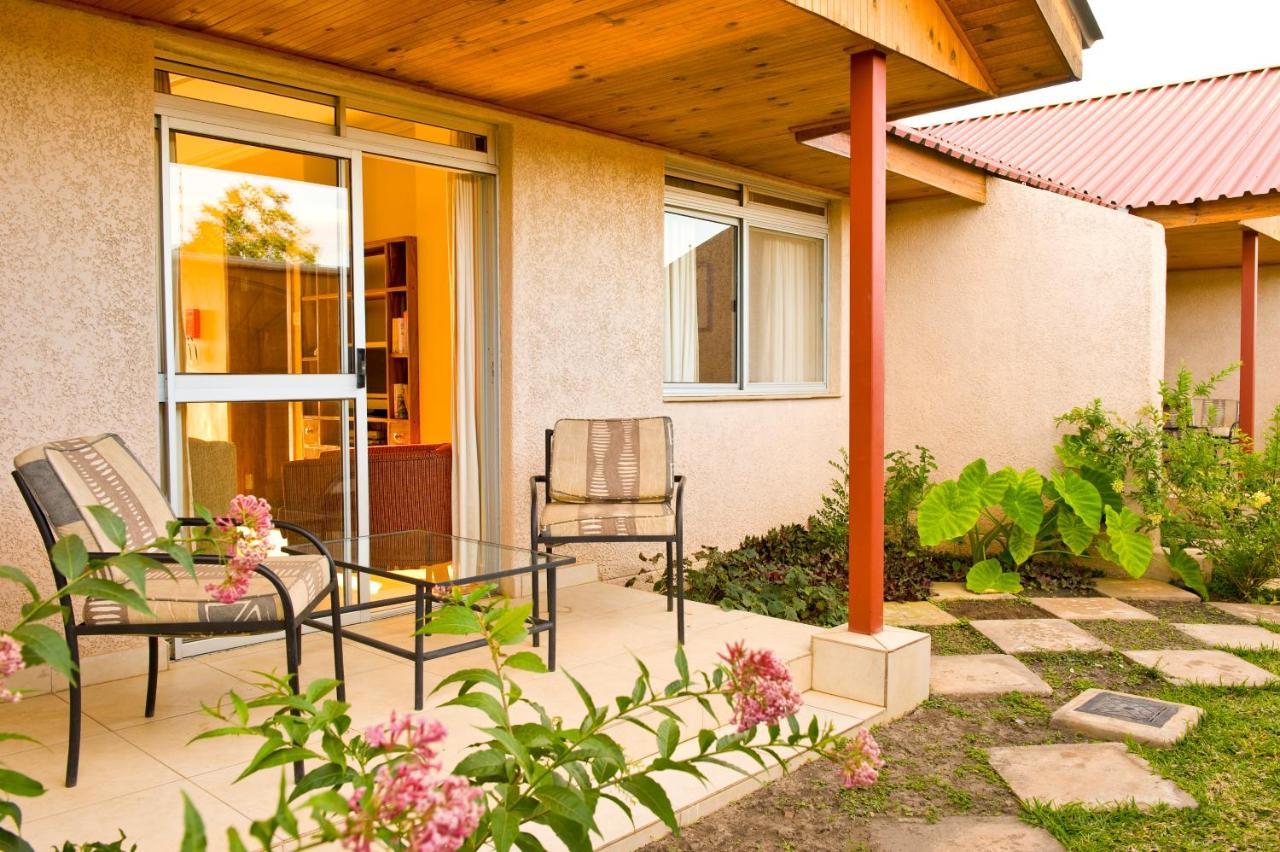 Shakespeare Court Serviced Apartments Лусака Екстер'єр фото