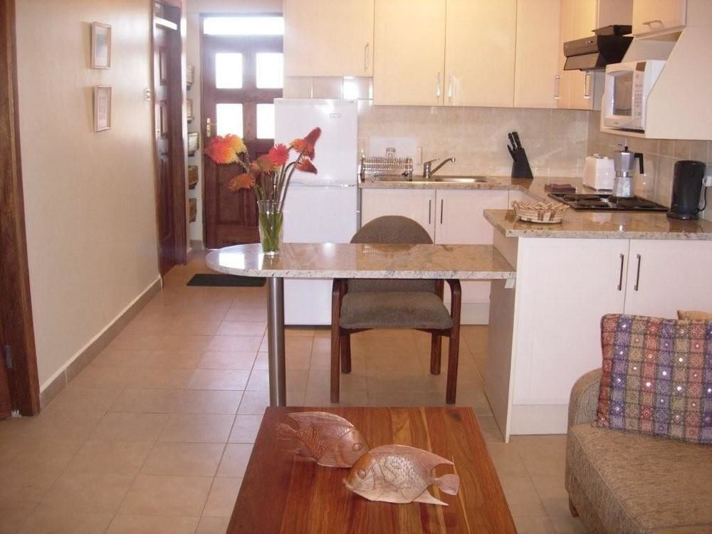 Shakespeare Court Serviced Apartments Лусака Екстер'єр фото